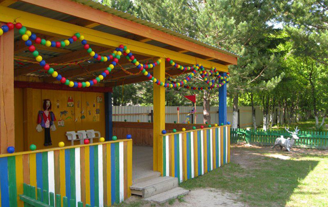 У дитячому садку під Харковом знайшли тіла батька і доньки: подробиці трагедії